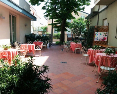 Immagine: 2-giardino | Hotel Ricchi